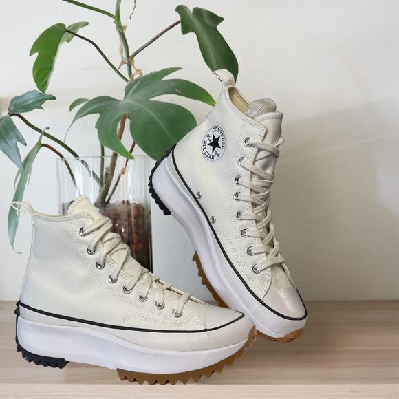 Converse Run Star Hike Sneaker - White - Size Men 7.5 / Women 9 - 166799C - Picture 1 of 8